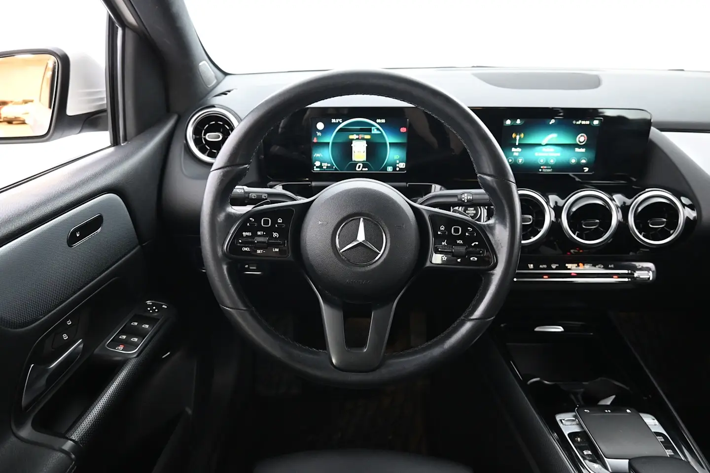 Car Image - 72SiMMMRnN2nx9rFxAZaEW