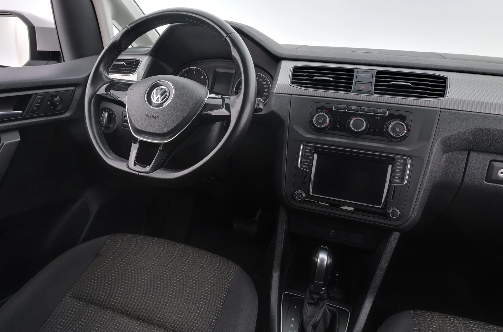 Car Image - 5P7IqyeVb5yBT8IccHFegG