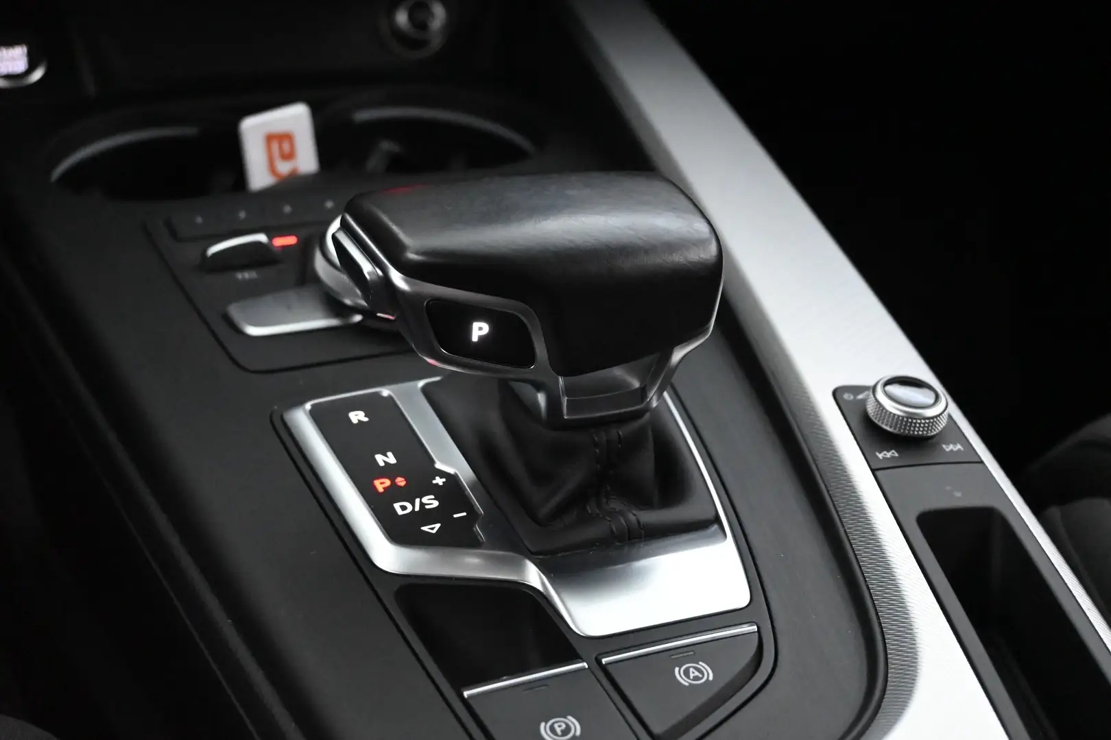 Car Image - 79tdb0hKA1RfPfN8pJumwq