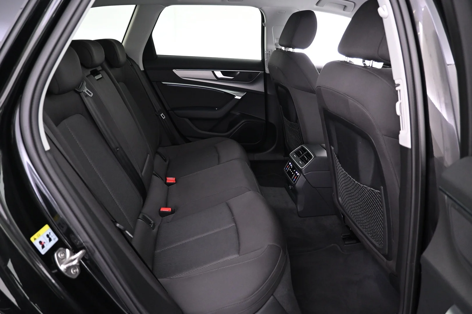 Car Image - 7Cam0FwuDstxceyoH8U1S6