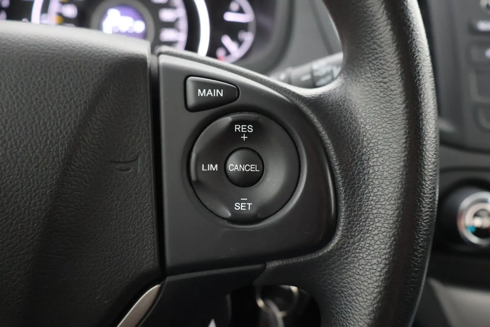 Car Image - nMoSDlS1Oppl8AF4fErnb