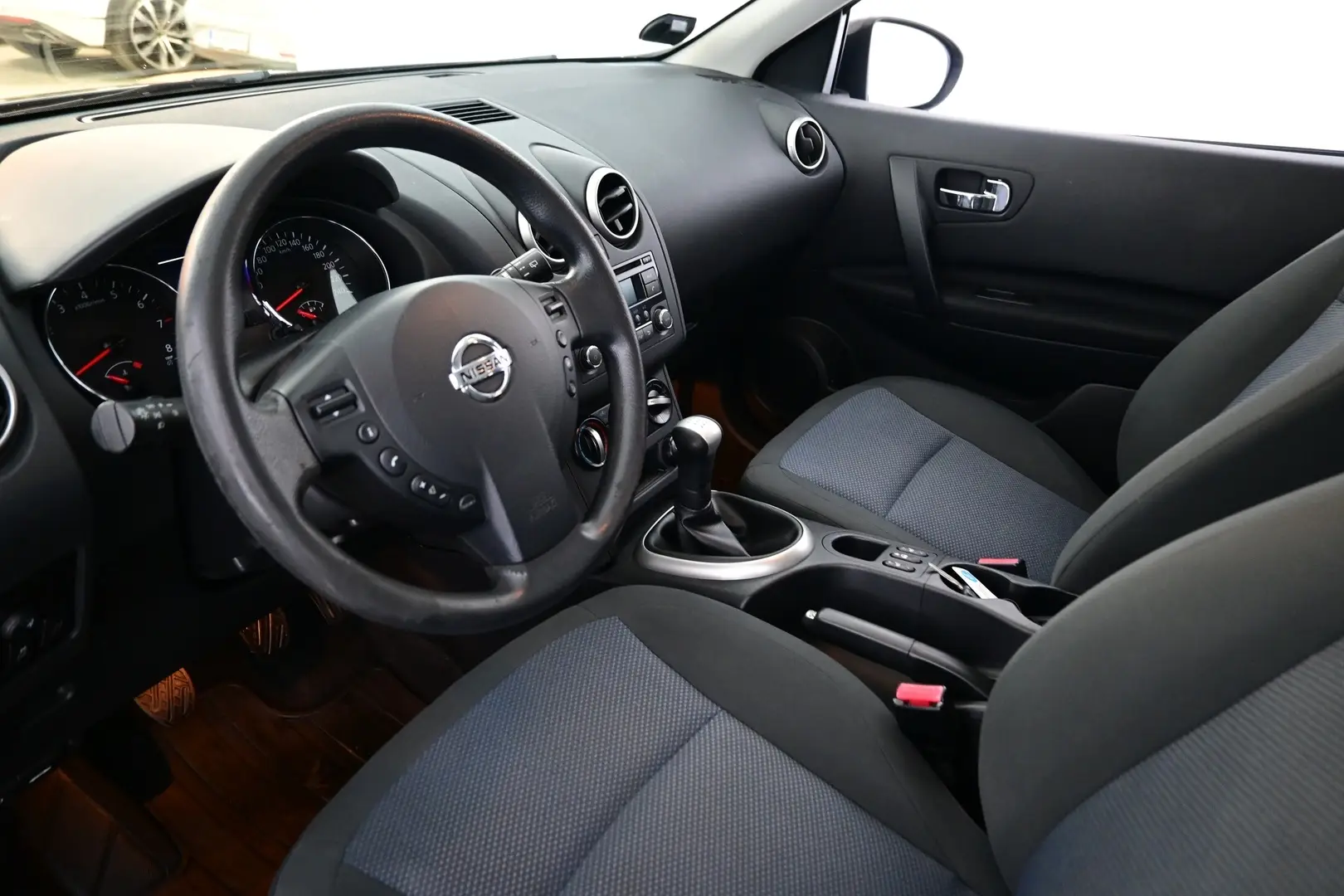 Car Image - 7aKIpGSnXVqnN72nmovFrF