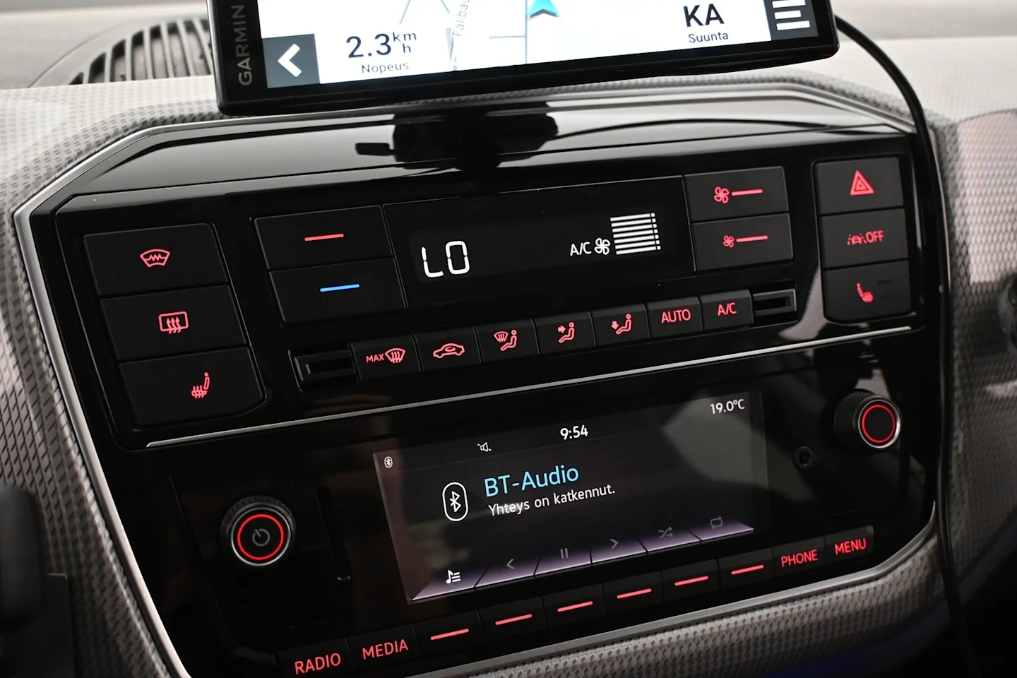 Car Image - OfzgmvkRvnDHUuvQbEclp