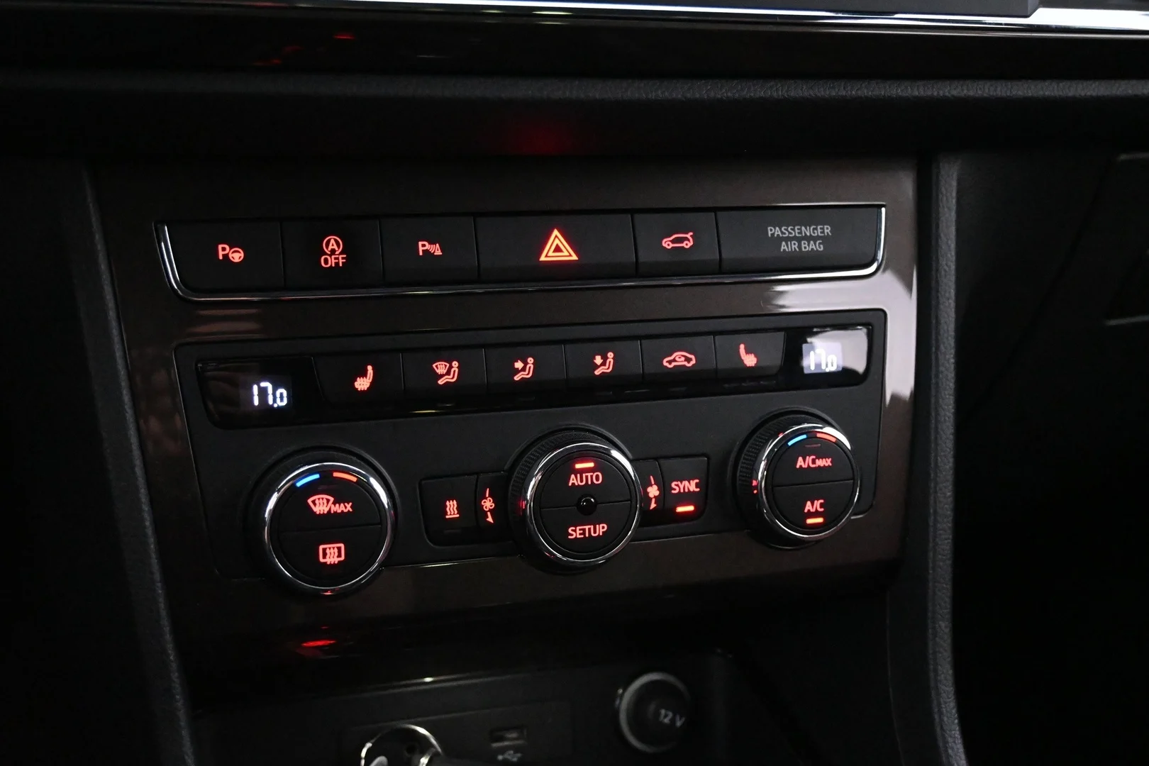 Car Image - 3DVq4ZGbU3qnrW7RRrQxsx