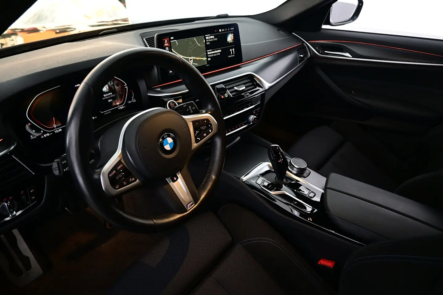 Car Image - 6JGXM3OPHrqw0i6Gvv4jfS