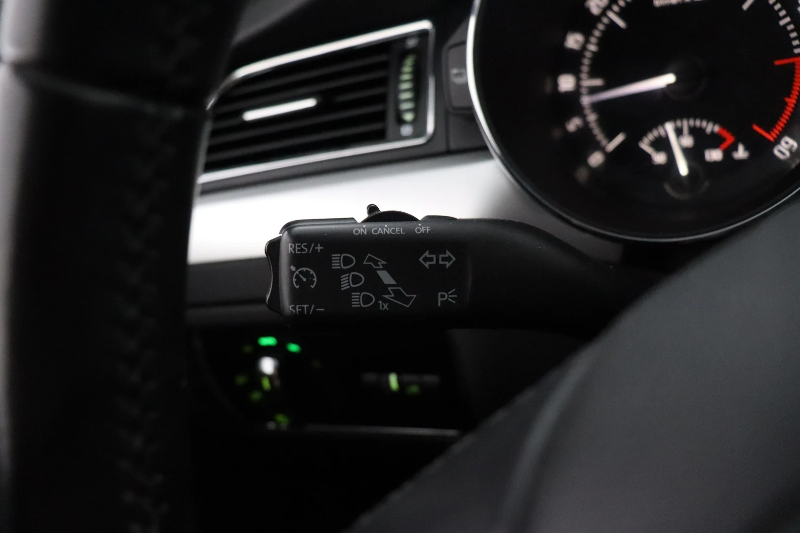 Car Image - 4TfQTTbJQgDfSDqHgutIxA