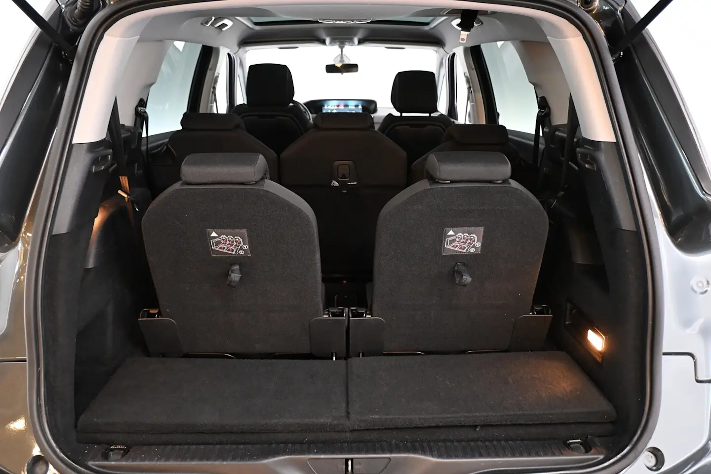 Car Image - 3KWfu8FqugNoJBr93MD7kJ