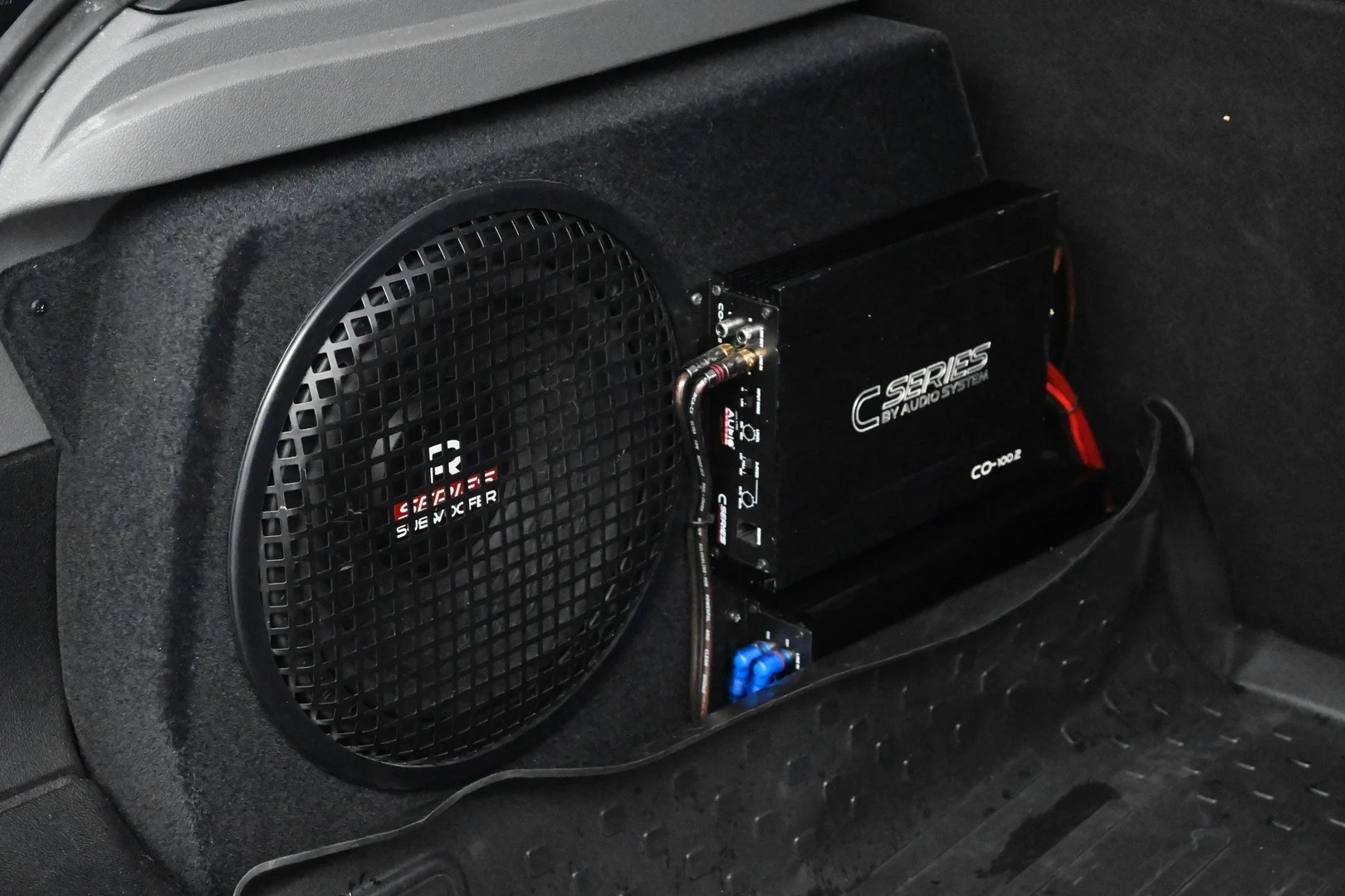 Car Image - RZRAcnmaUxMZu67qYdEMj