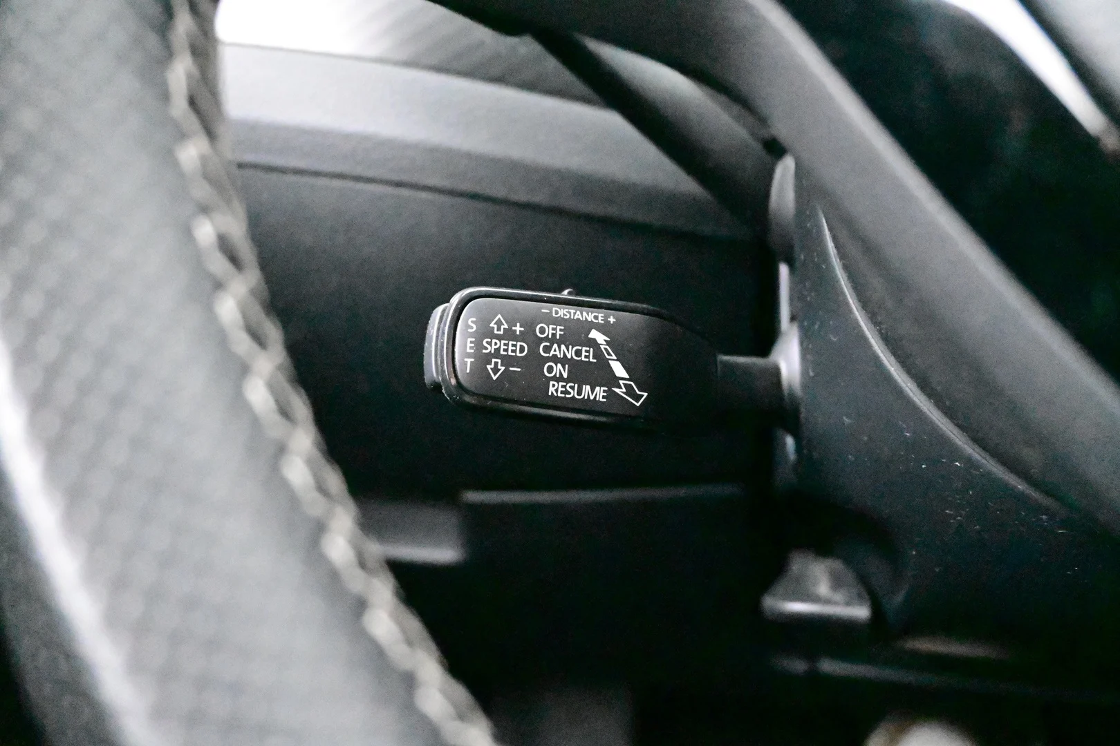 Car Image - 6ziZrS8N9Ews4MW5MIl2Pa