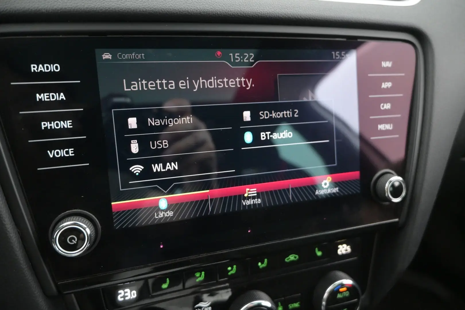 Car Image - 64V3zn5lWc1QItdJFCDJkl