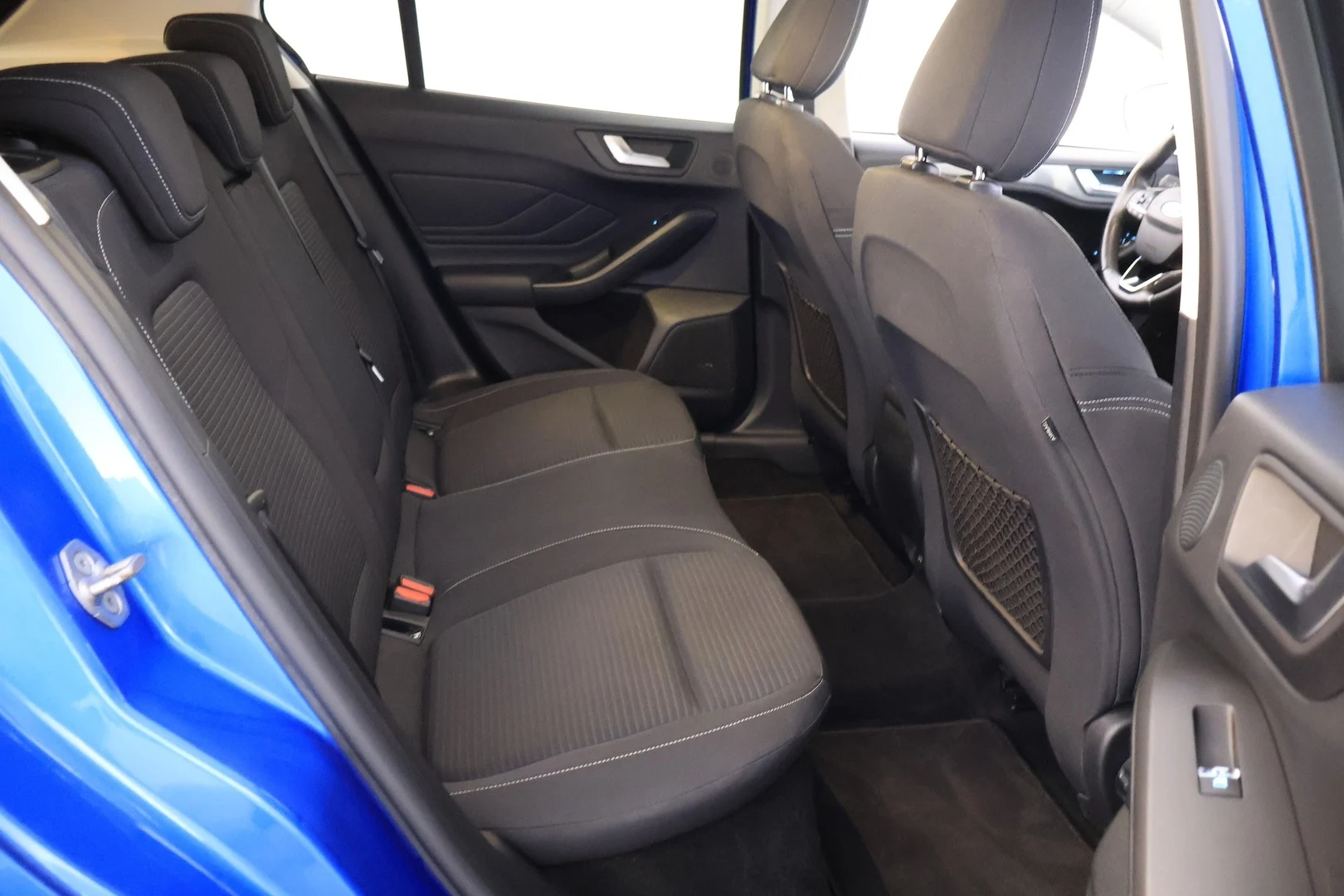 Car Image - 3i9zS8hWChQzrkgpa6OKD6