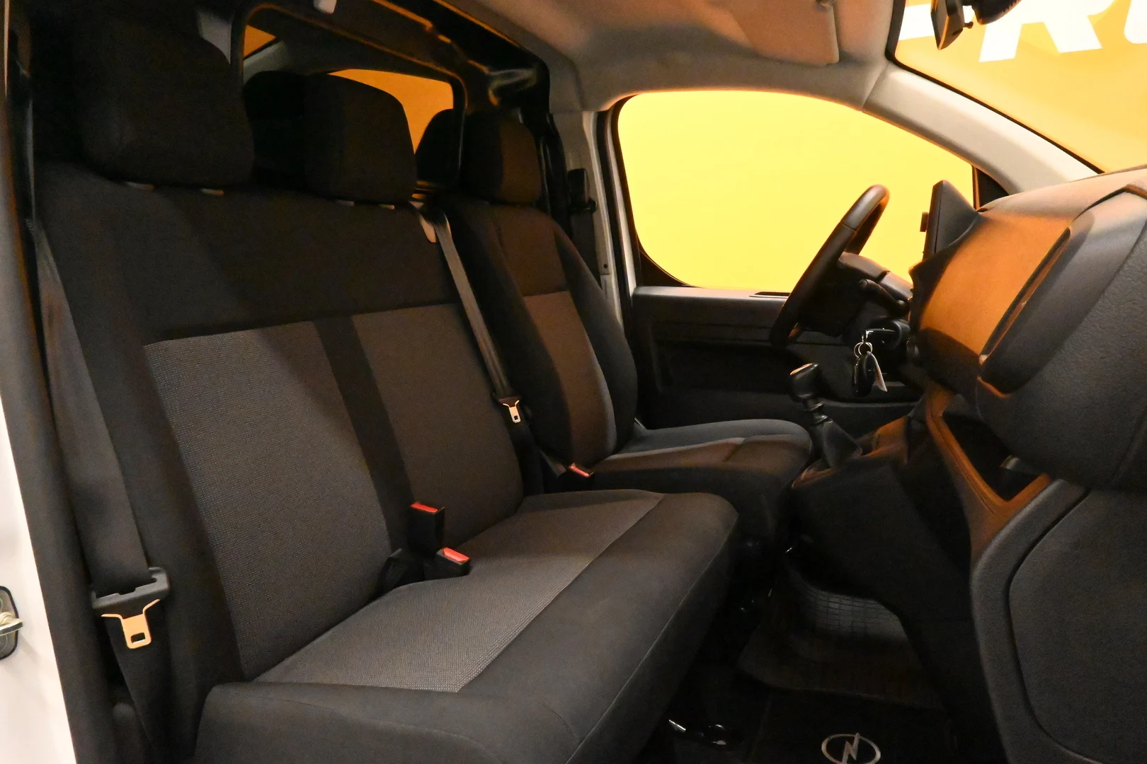 Car Image - 5aPqTAkAYmbvwWbGbHpSTP