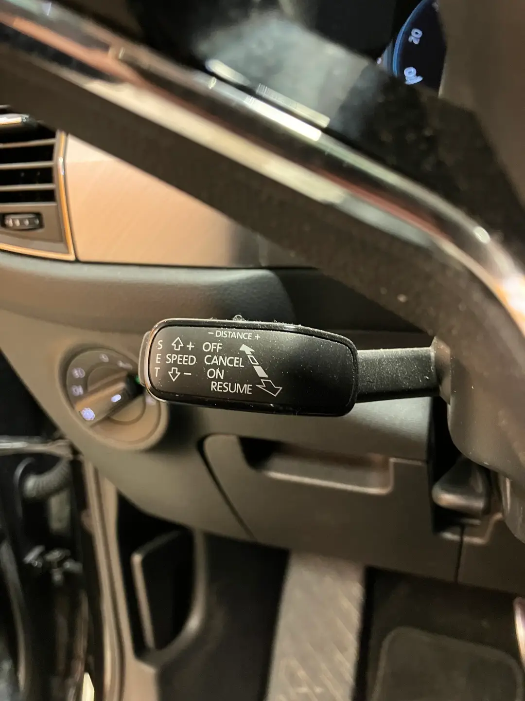 Car Image - fBVTWxjOrsJiL4IVaeHRO