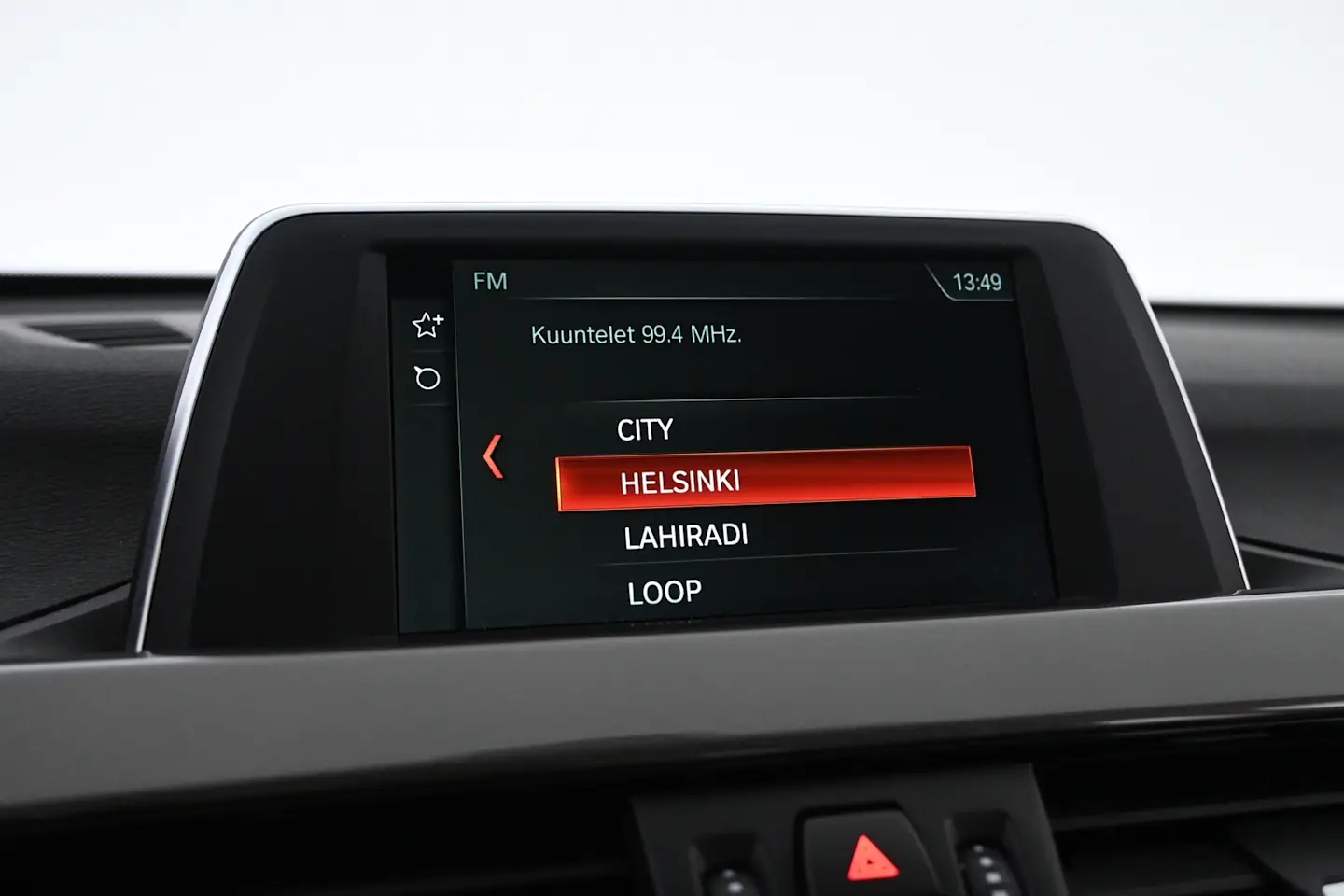 Car Image - 5udx5uuP4a9roQSjRiCfJF