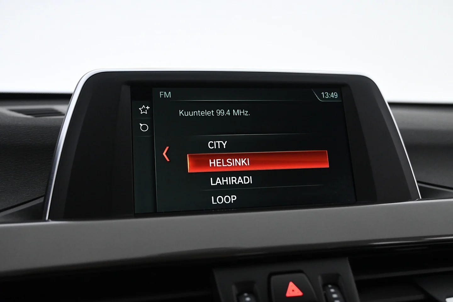 Car Image - 5udx5uuP4a9roQSjRiCfJF