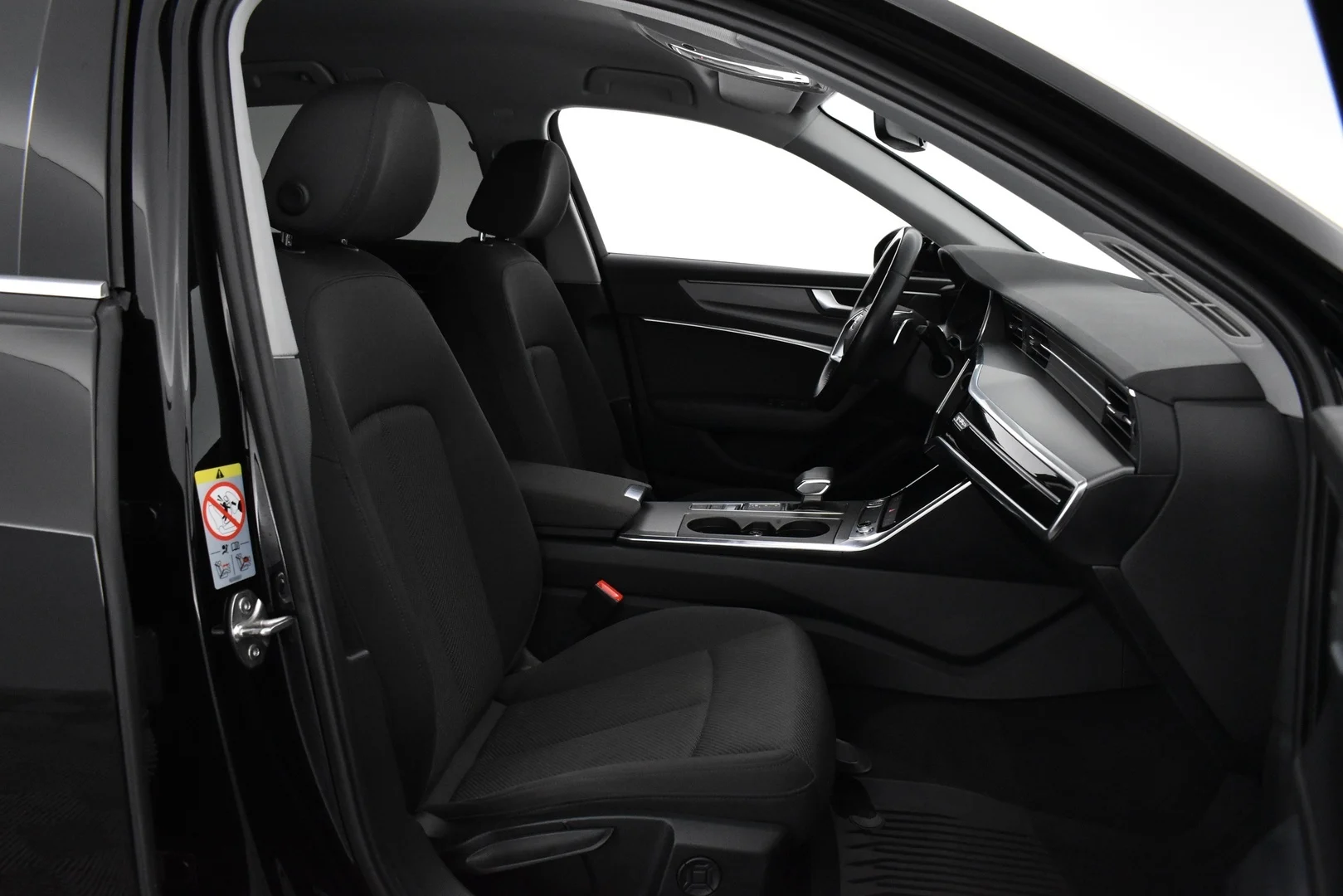 Car Image - 16rbipUf12MfZIzCqlGn4E