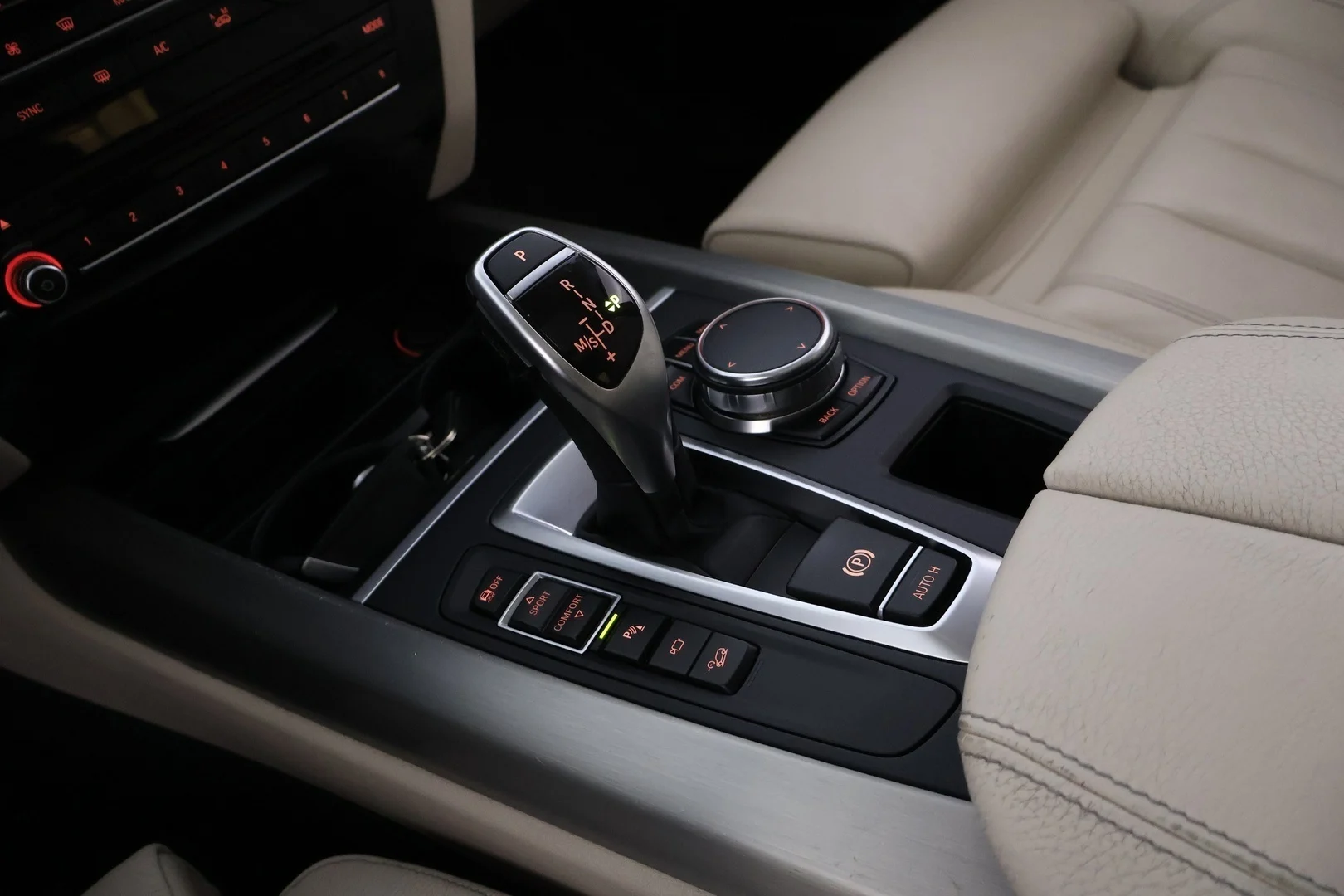 Car Image - 2deEubUeGKtzkmyPvttj5n