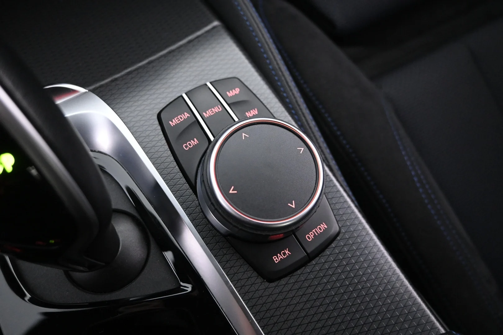 Car Image - 6b63mbPvKGqYAXgMSEgCKw