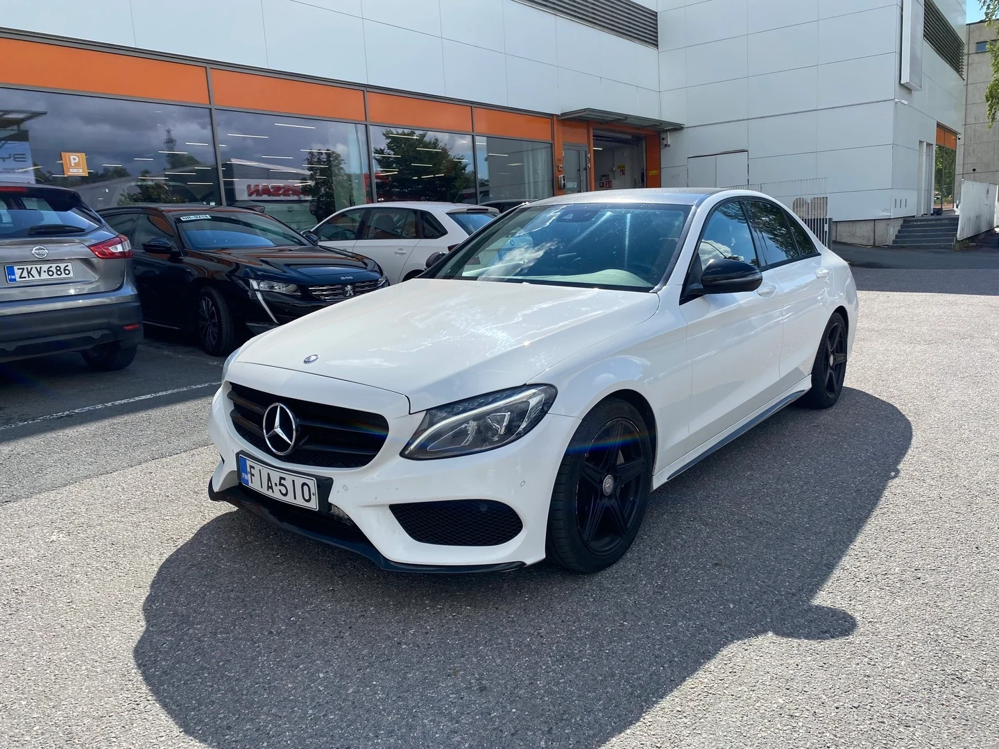 Car Image - 79Fxs9FZnWppxjEM3c4fPI
