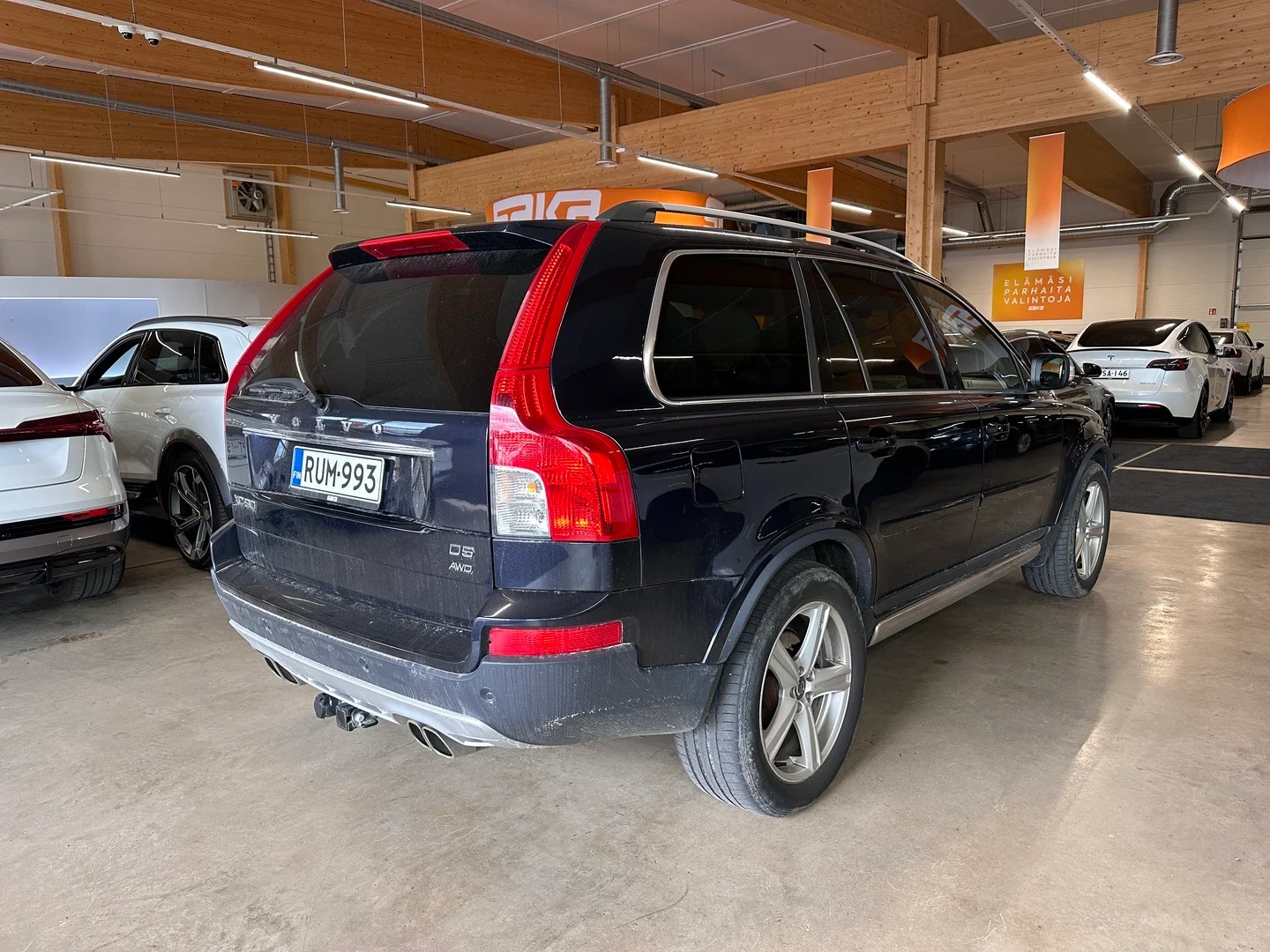 Car Image - 3eIdv3OabpQ7C5mkM10kE2