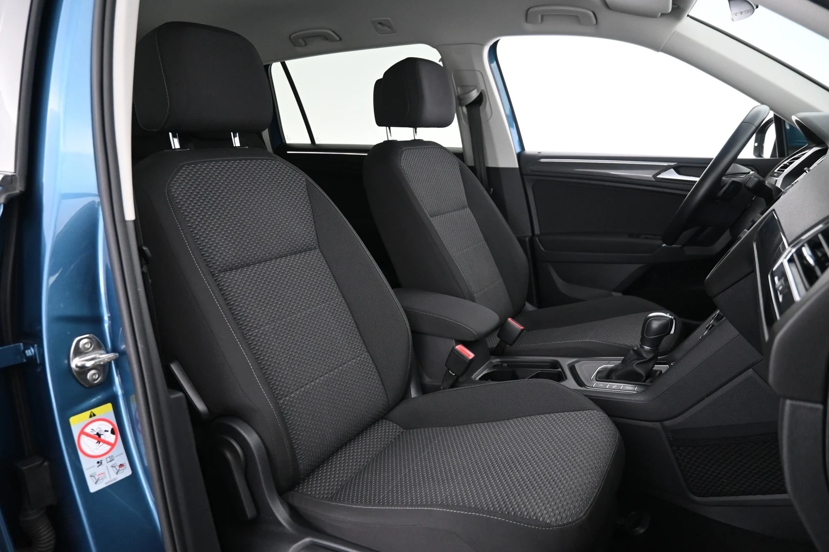 Car Image - wVU67ZzfgRVfJA9aUcTI5