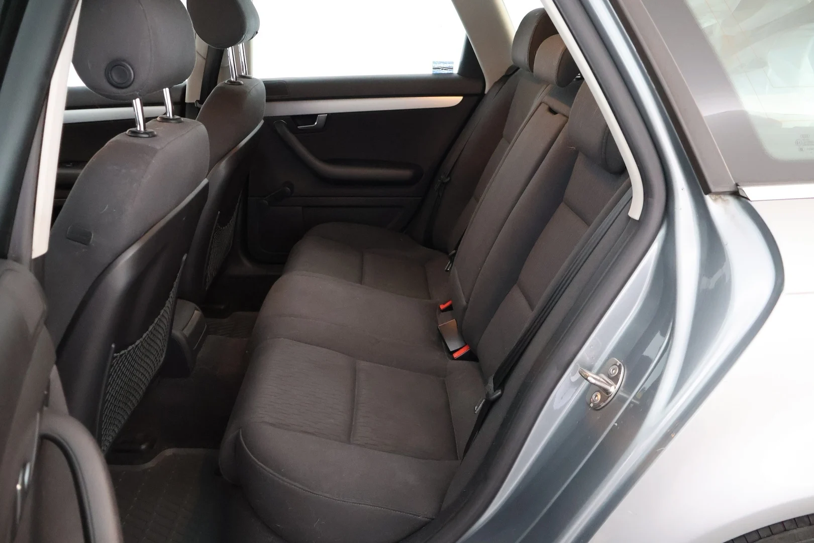 Car Image - 2caW5erBY8oqoDnM0Adt06