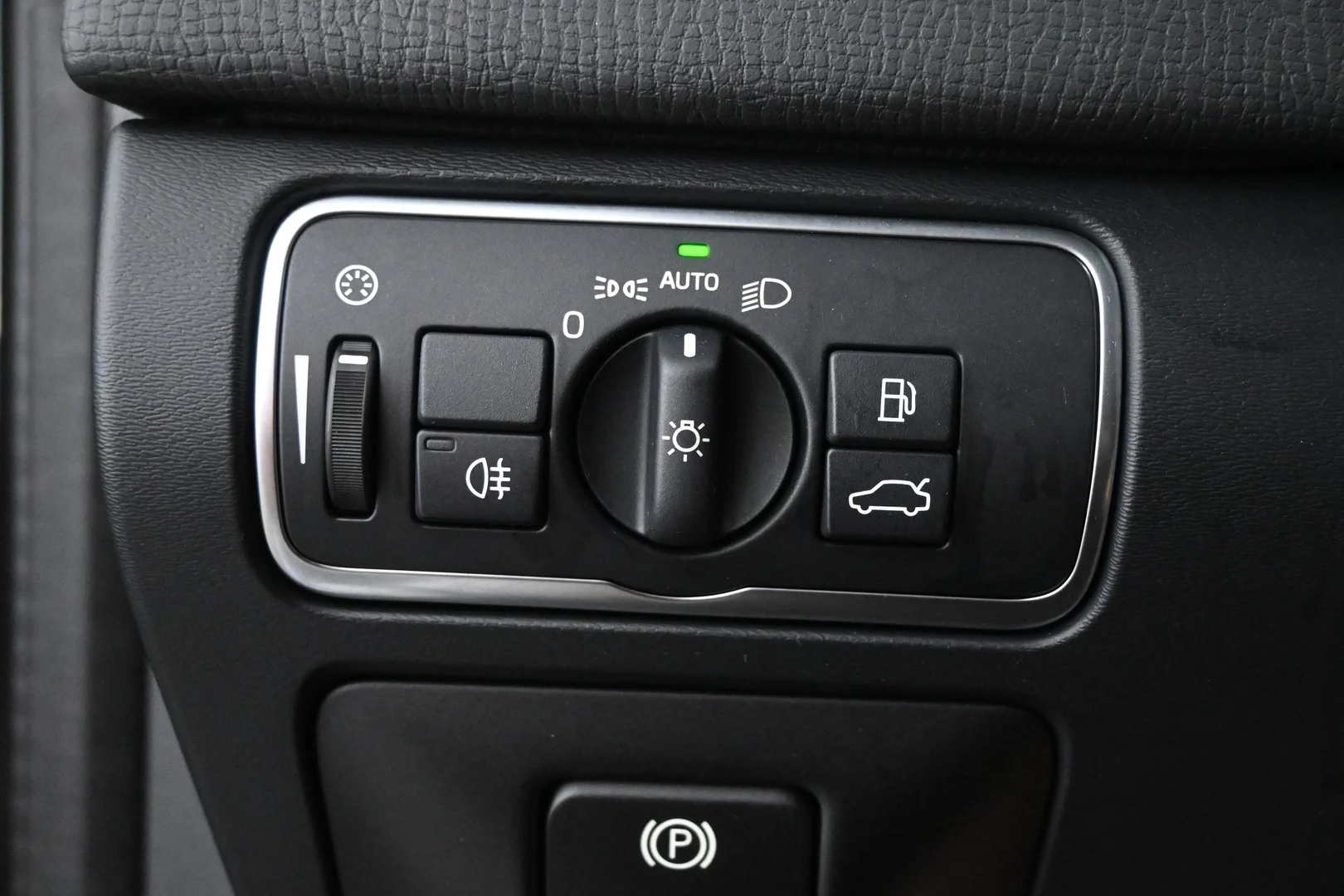 Car Image - 448k6jQdzQPfSY5bvioa6y
