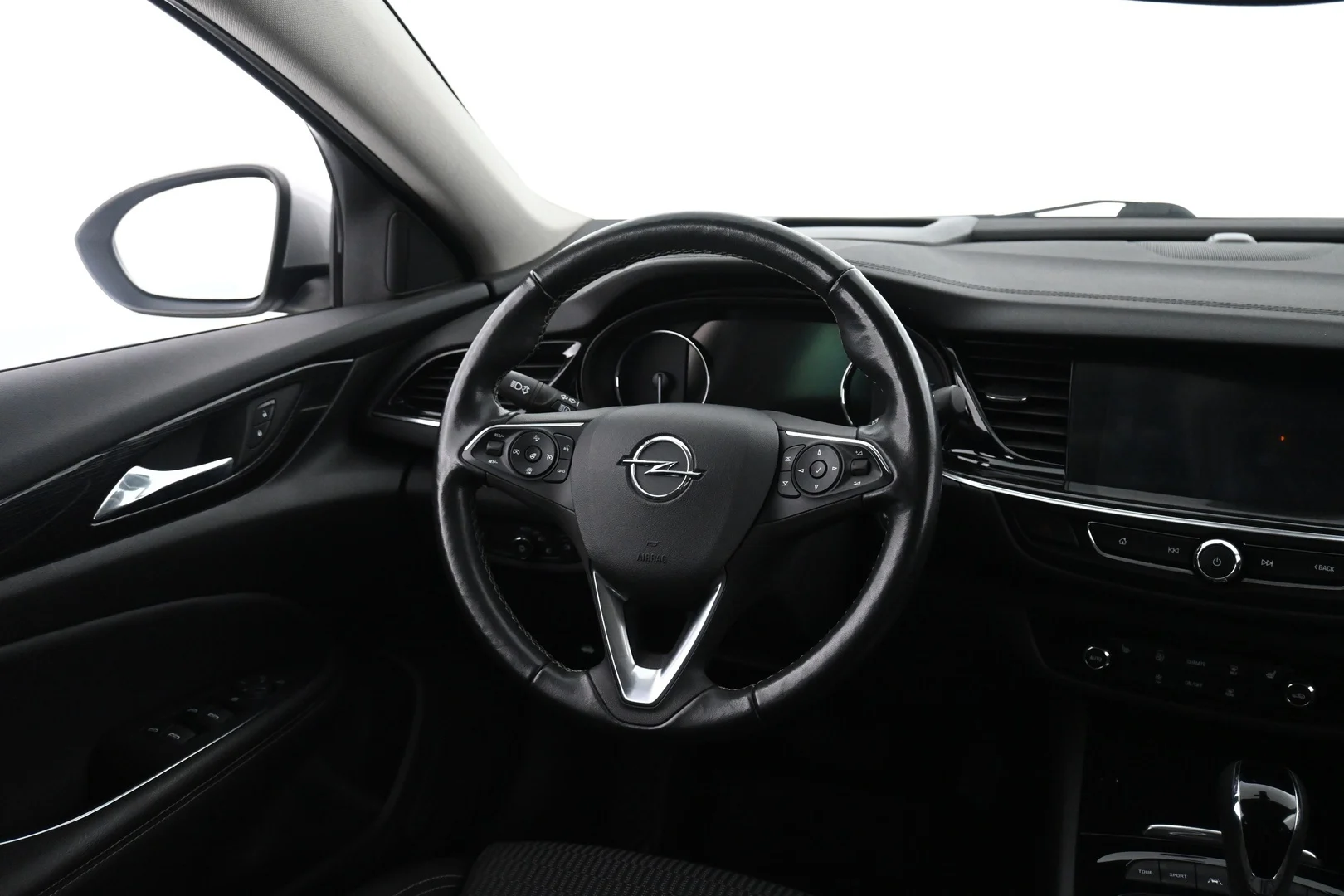 Car Image - XpRHYkZwL64DkTZc1rHvn