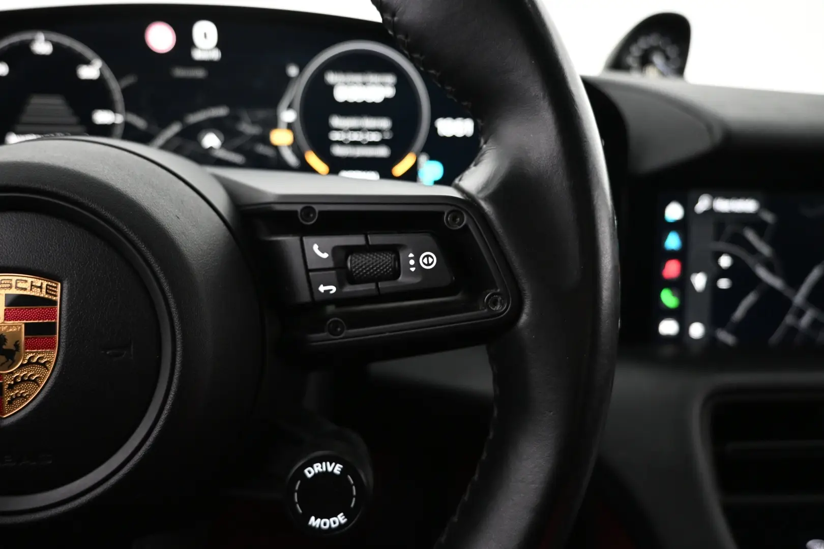 Car Image - 7E8xzHKbJWzuPzlSNqn8ad