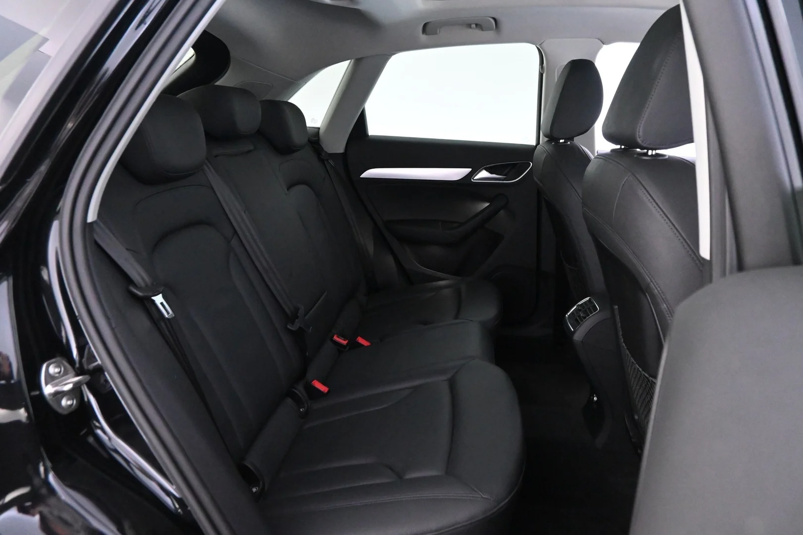 Car Image - 3yJ7OGM5kH5DaV2mzsMJQo
