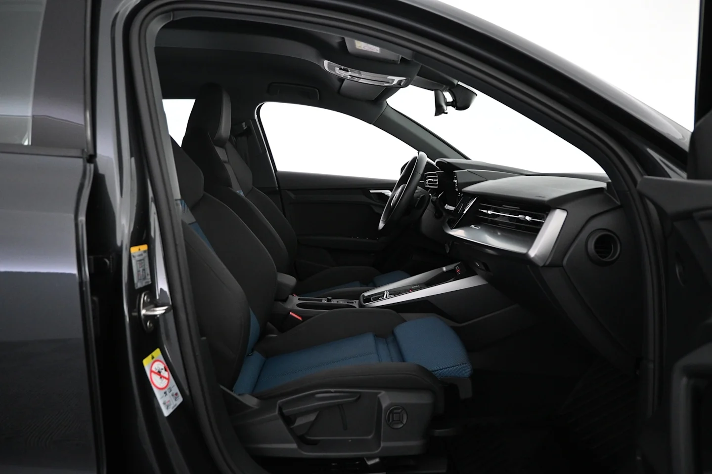 Car Image - 1rkIeOQdl3uz9ojET75RPy