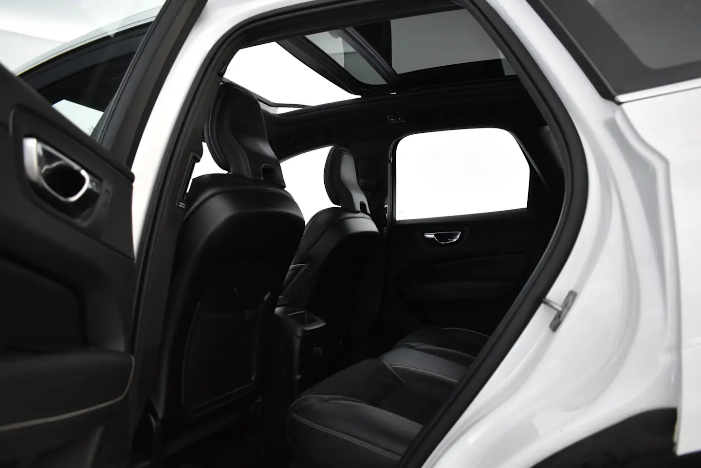 Car Image - 7FLGHfL5KuT5KIyzwWPlTt