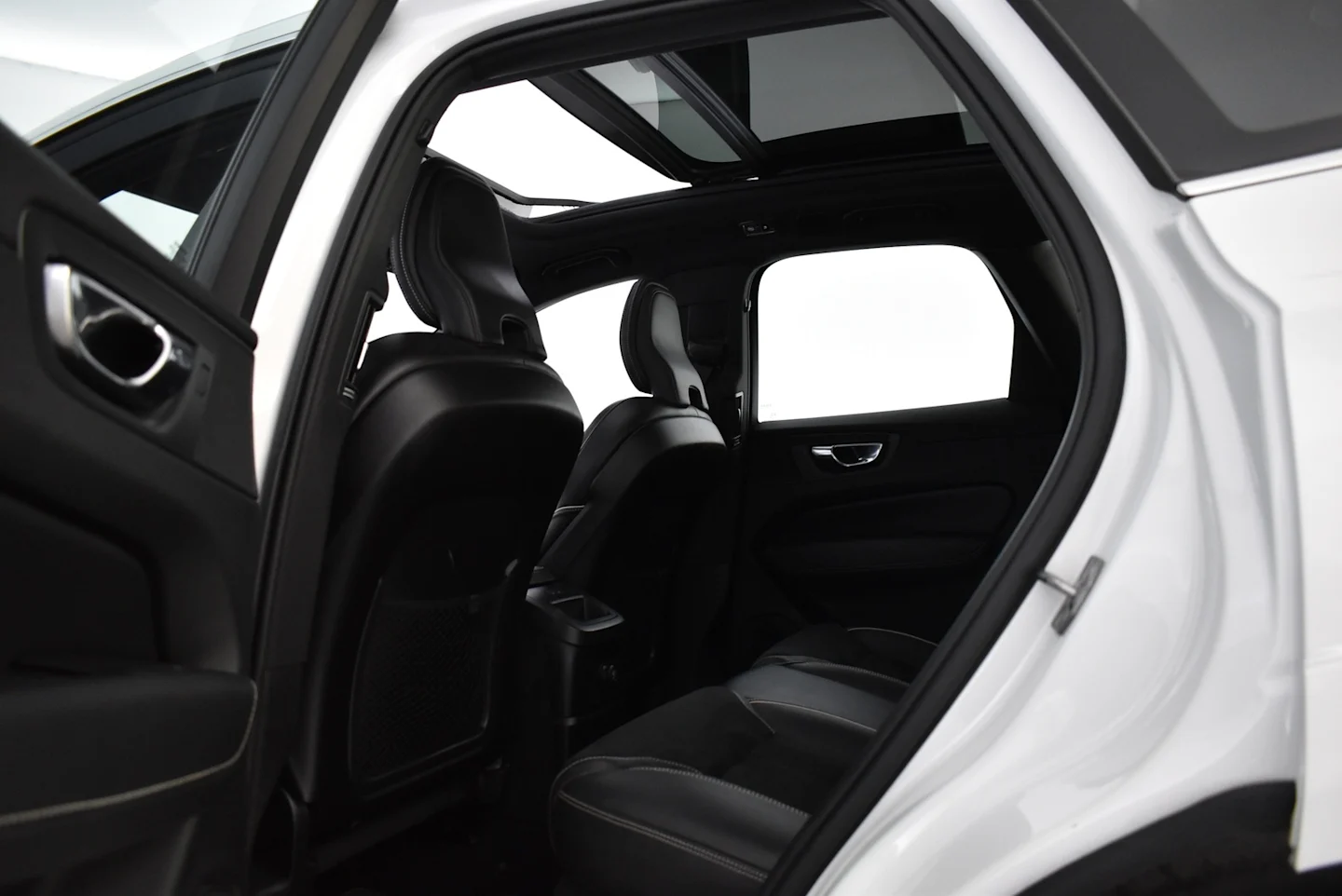 Car Image - 7FLGHfL5KuT5KIyzwWPlTt