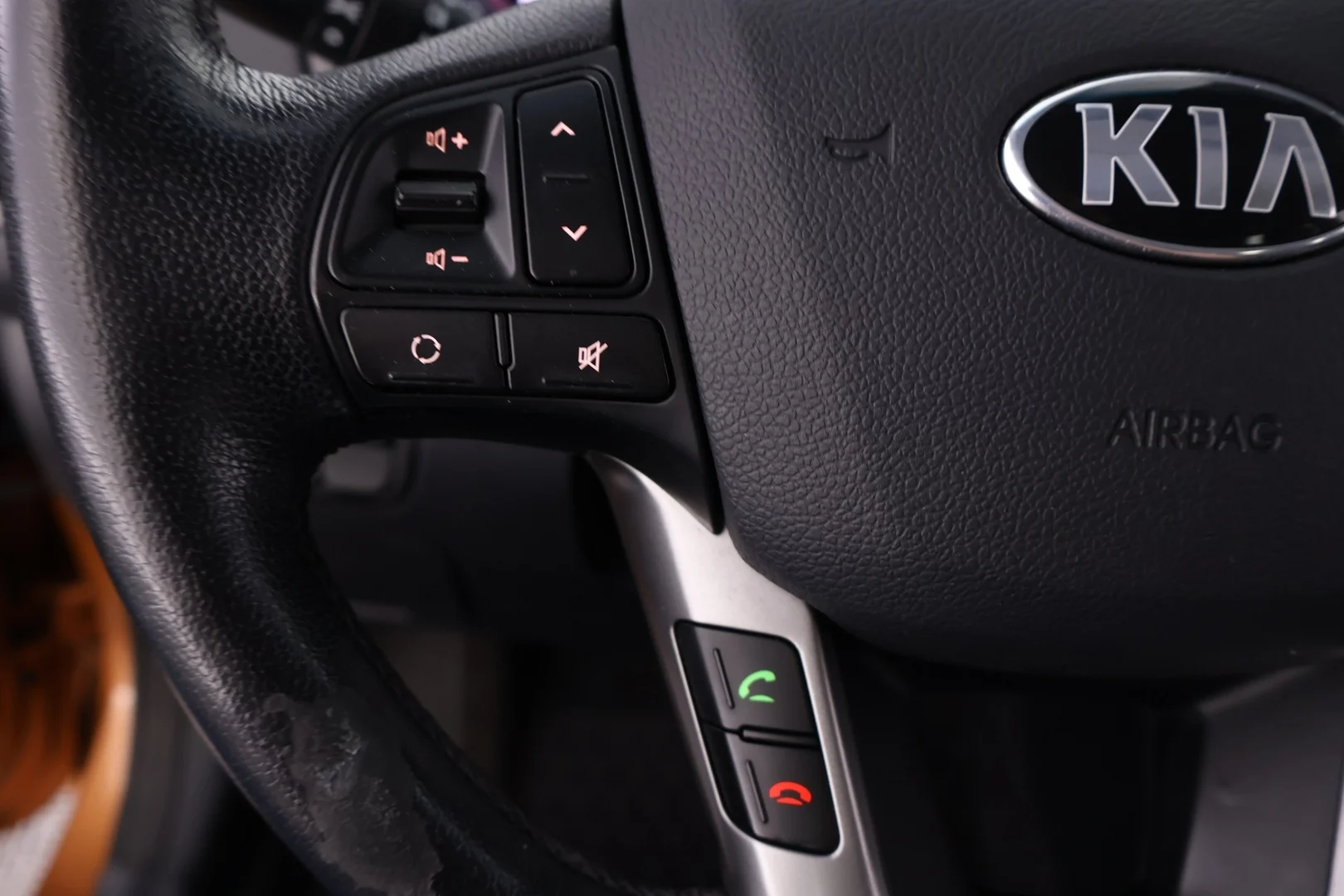 Car Image - j9L2AtVIp4caj3RrIkMXH