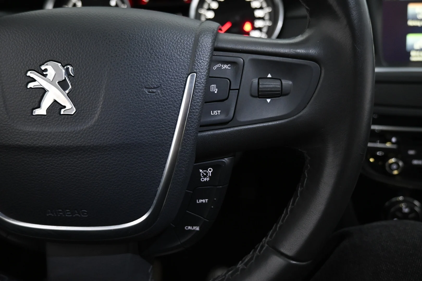Car Image - 45DTvoiAGSA20WS12nNClK