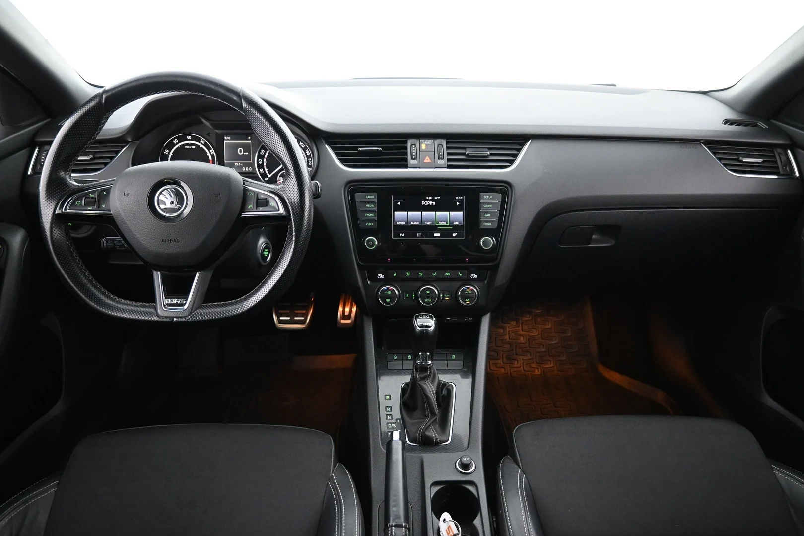 Car Image - 7BoVRSwA8klBZwFP0pbZy4