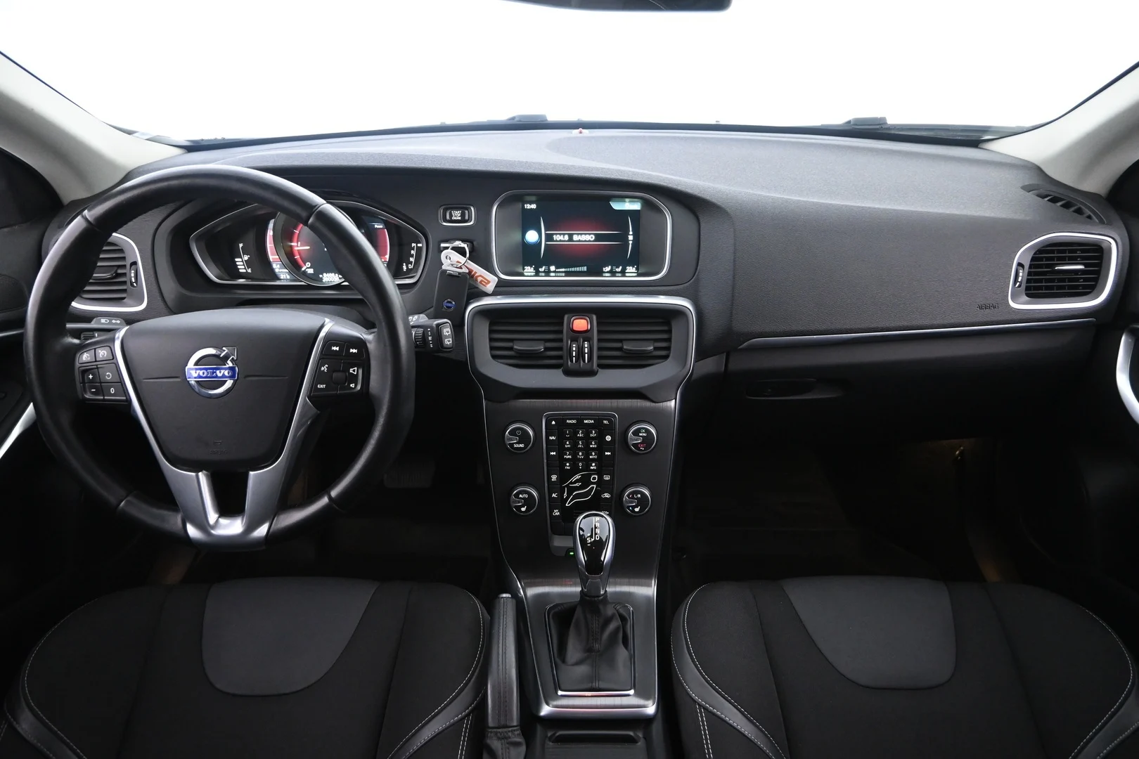 Car Image - 2L9dE7fltbu87qxCHyeUo3