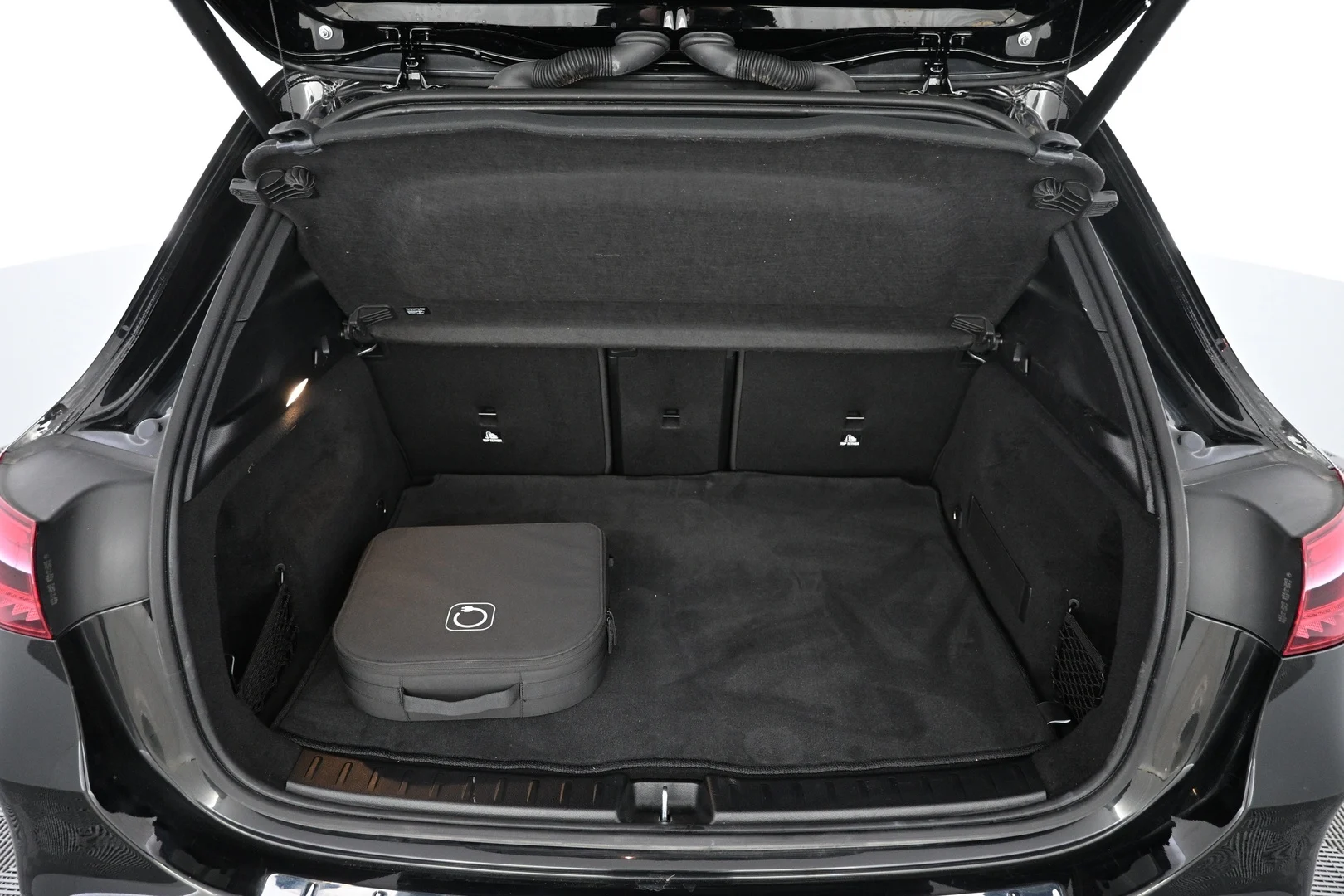 Car Image - LxyndKyVw0LtcIYtMLX32