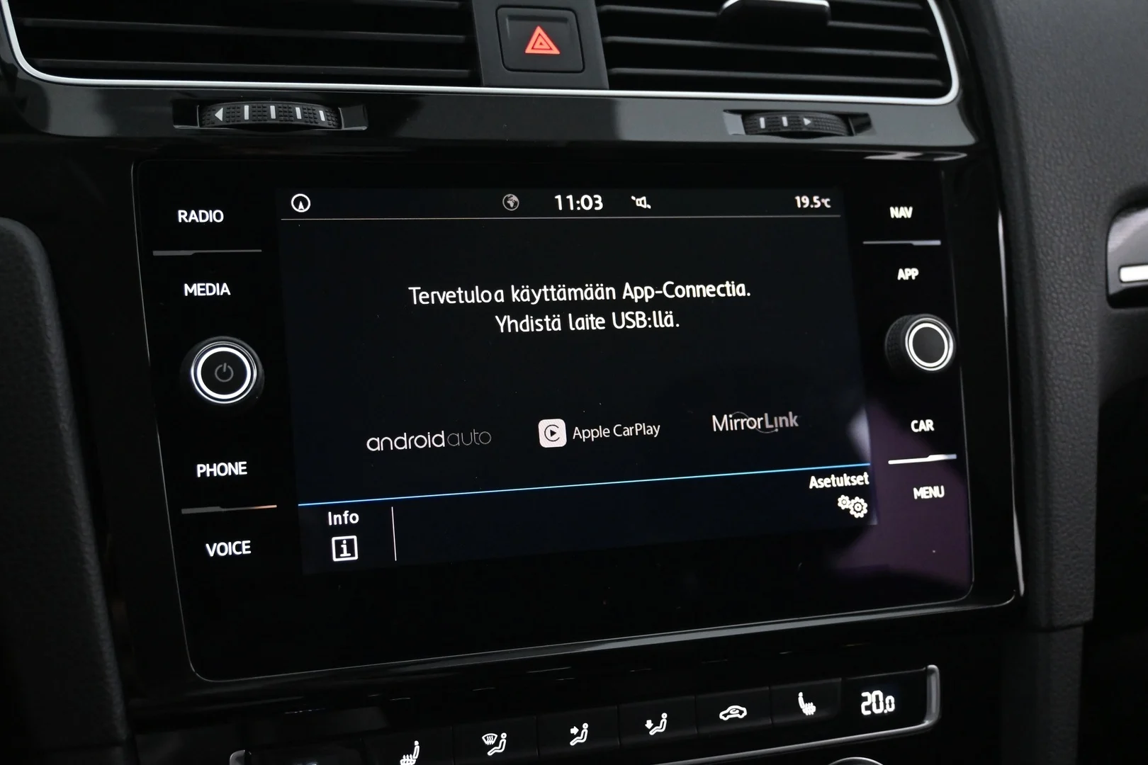 Car Image - 16k2gSKXTK73XJQ30MCVOy