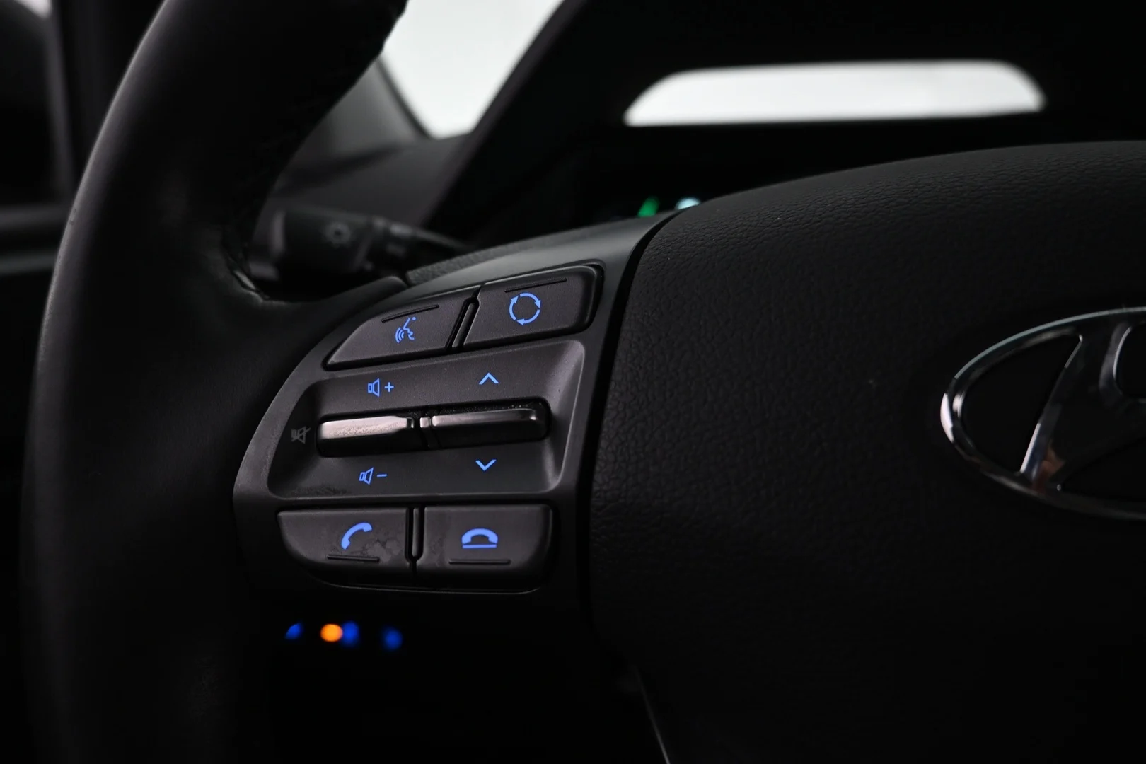 Car Image - TE4VMyYMmpl5IzIAB51Ts