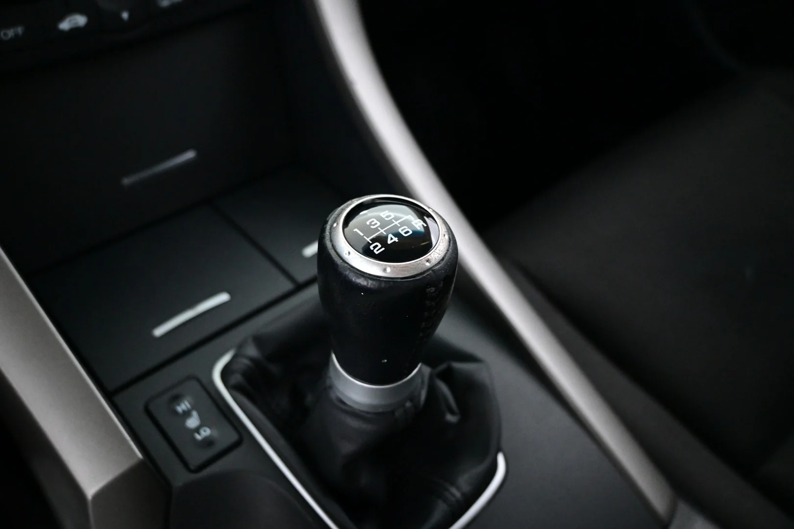 Car Image - 70wOln5cZJMDgBr4DYtQFR