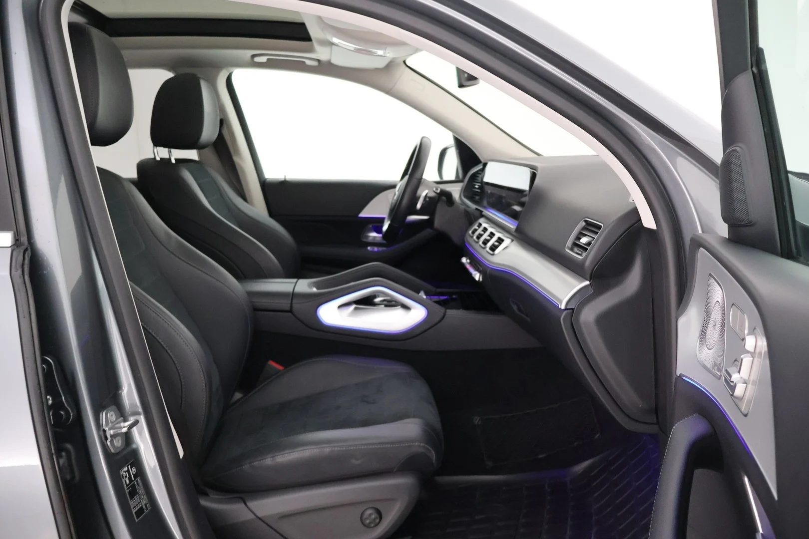 Car Image - 5vou8D39ZXgGYyjHpMGbuX