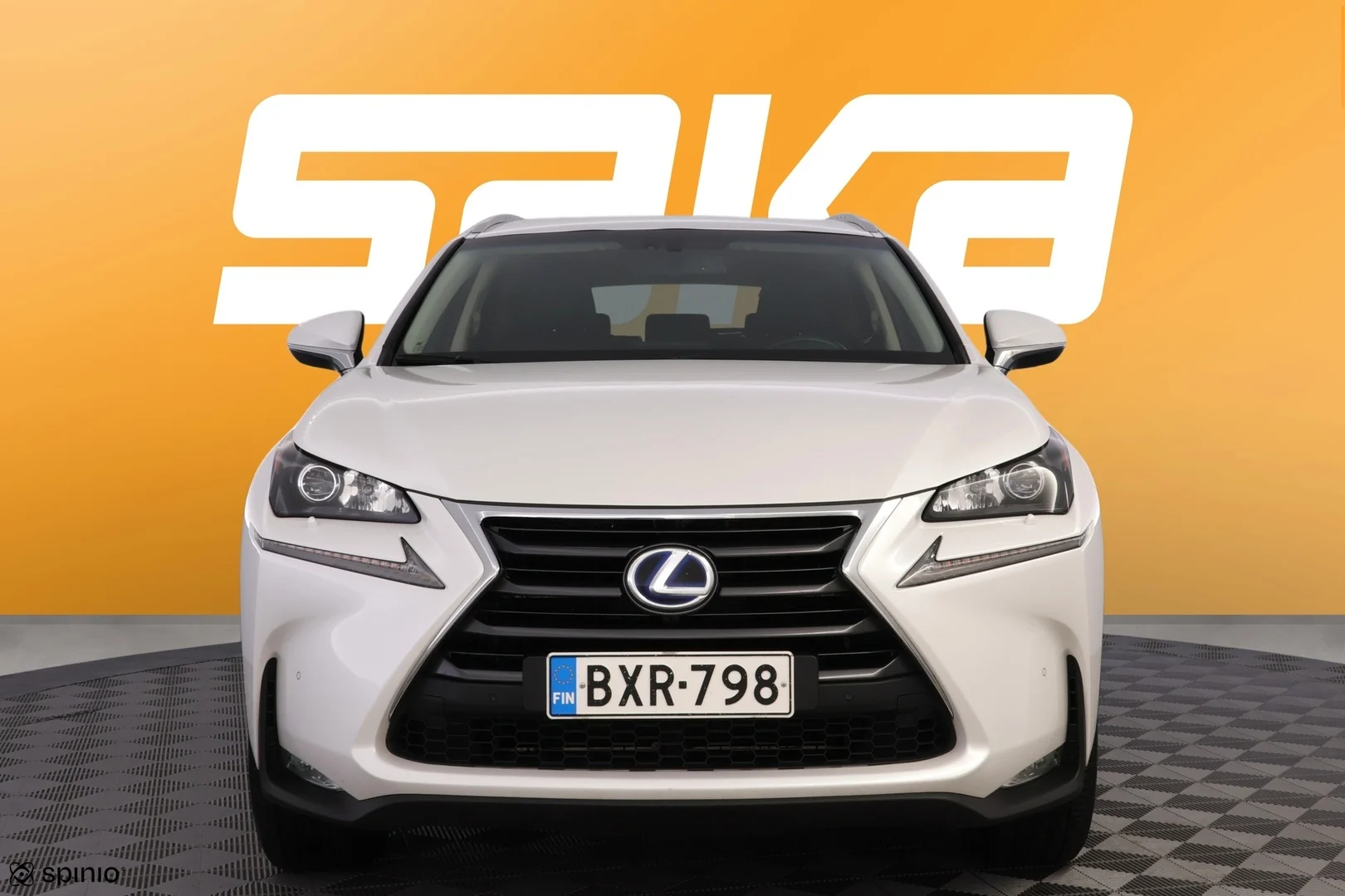 Car Image - 5LDkW0HM9KqIzTEA0MJ4PZ