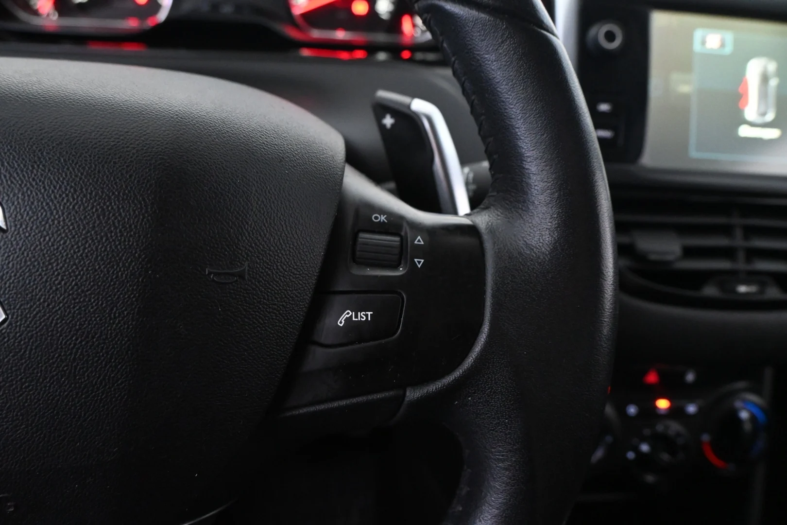 Car Image - 7tg4LXGTOiDDDeRjvyN7GS
