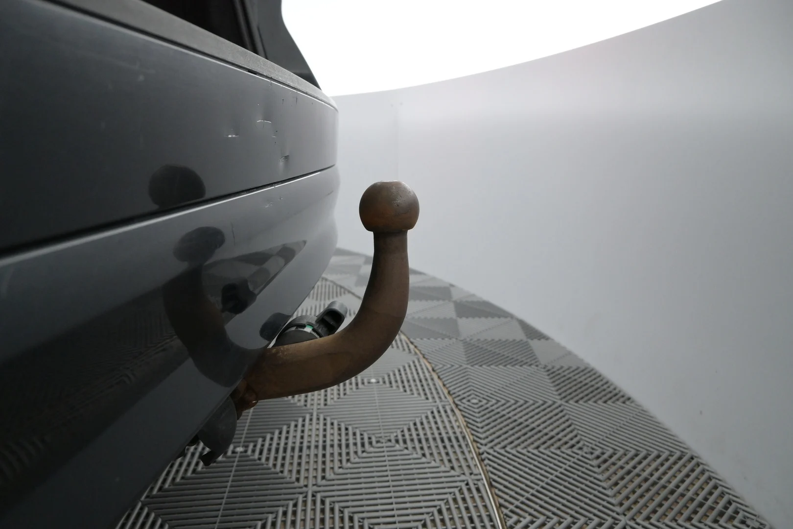 Car Image - 41NHZBhLTRVrGuUb1cRqAl