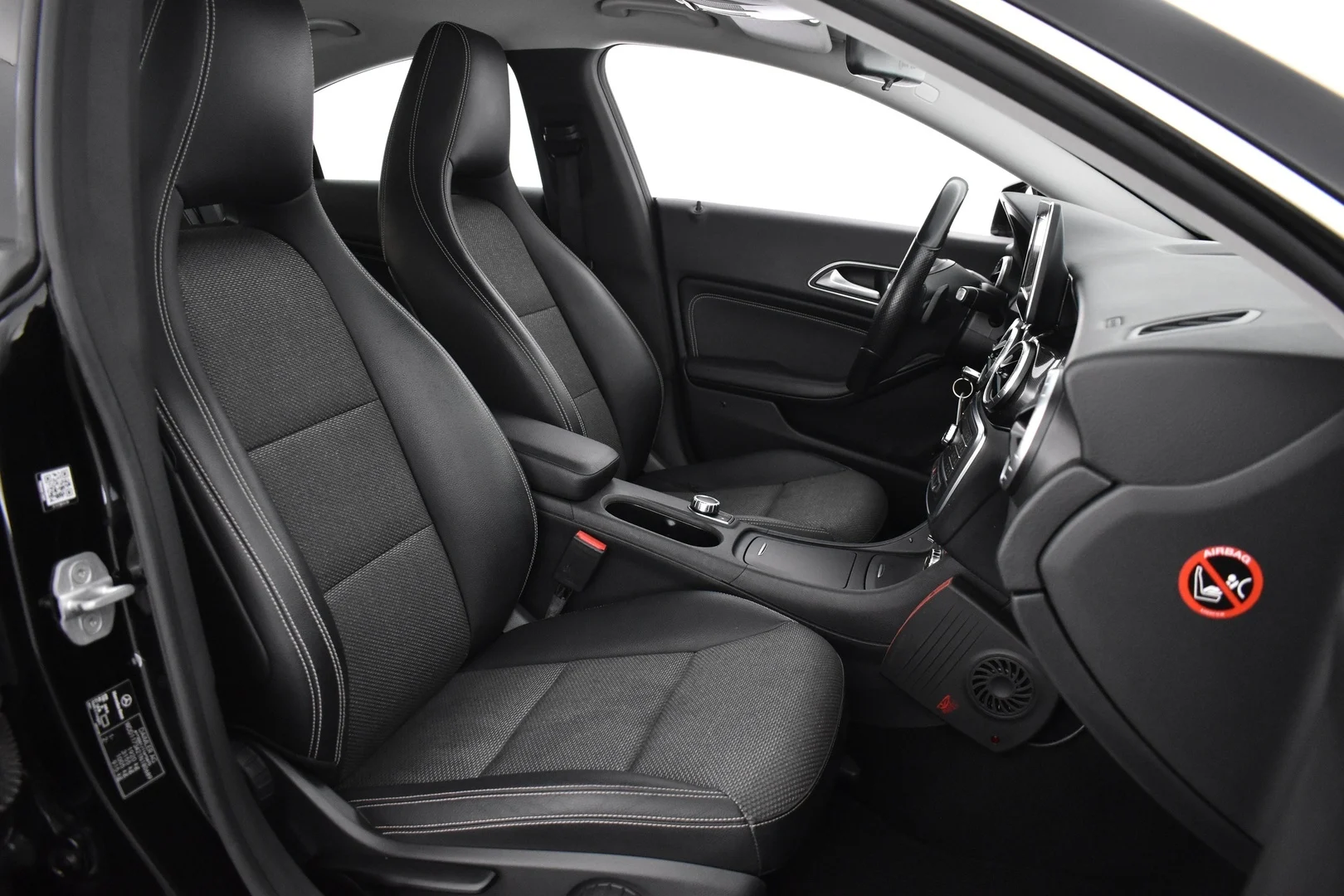 Car Image - 3rD07PH4m9lbEcNSLr8gS0