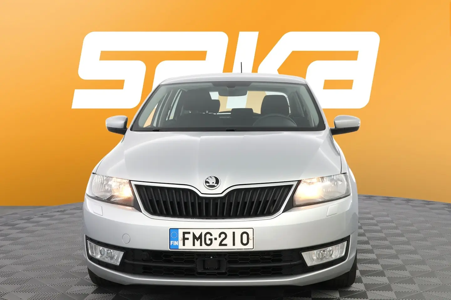 Car Image - 1D34ZAAwjsxXdBbAvON86x
