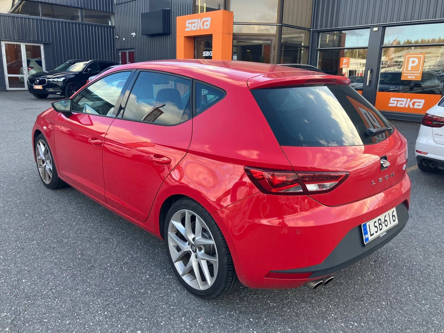 Car Image - 7n7K8Qw6asW0CJ2rxoJkNY