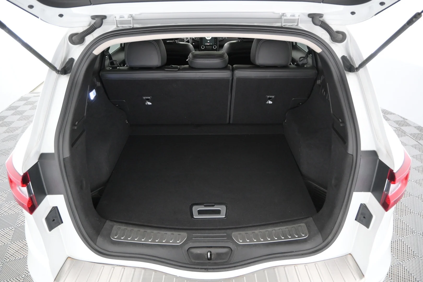 Car Image - 2ys5DY0uzqlkn0BpEP3ozz