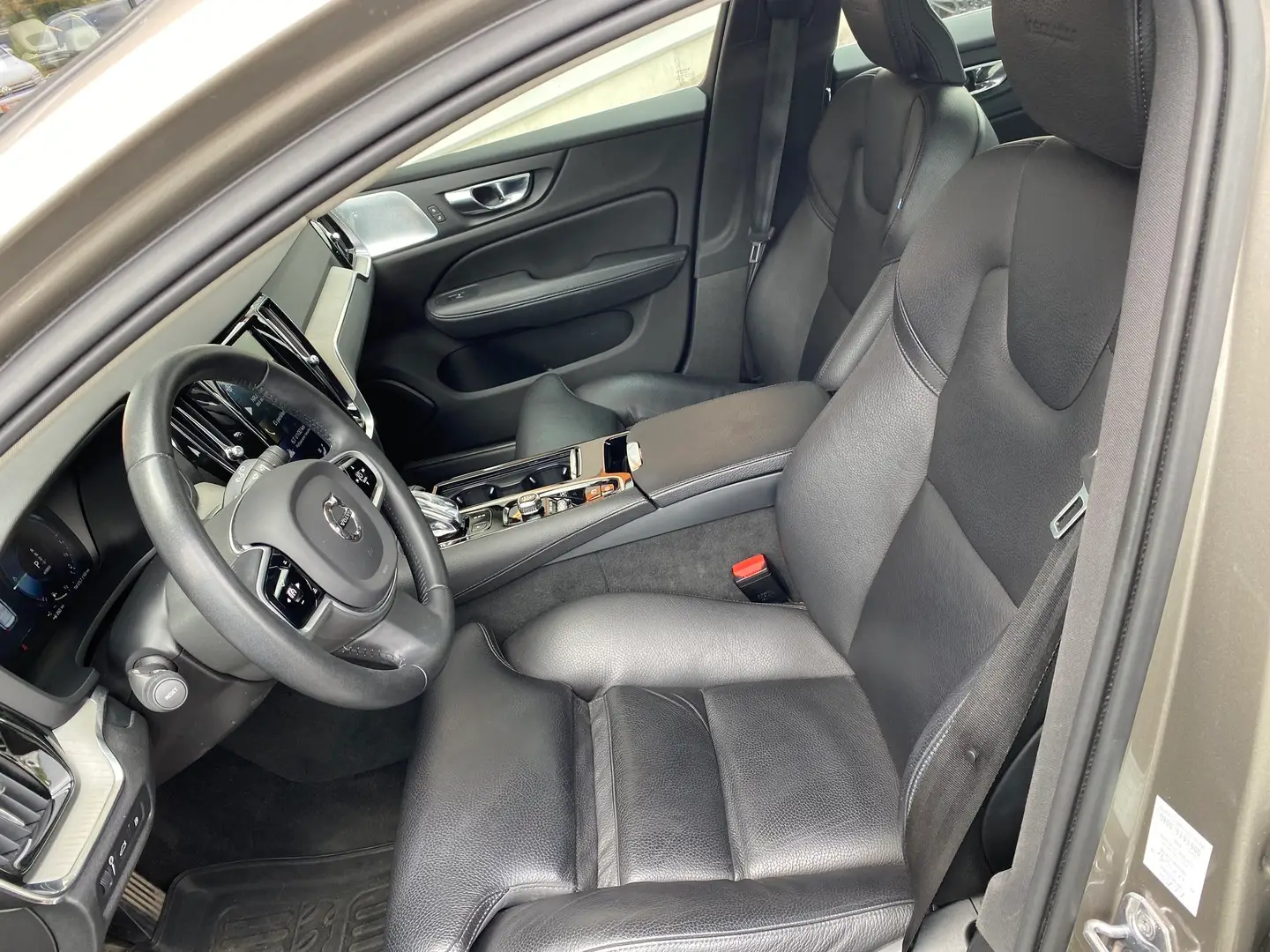 Car Image - 3Xd7cGPqunWhLzOk5ncG2Y